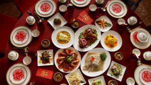 traditional chinese wedding banquet table